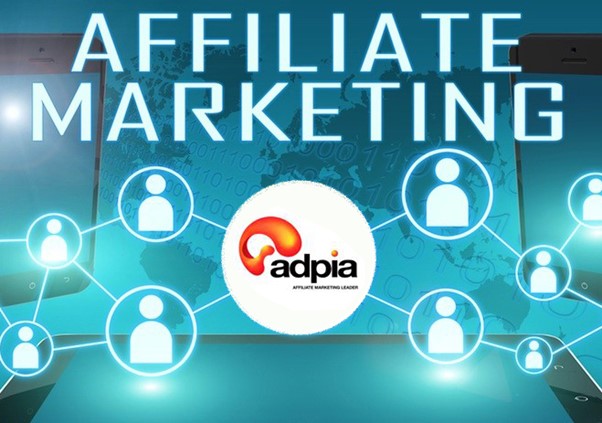Nghe-tay-trai-cho-dan-van-phong-affiliate-marketing