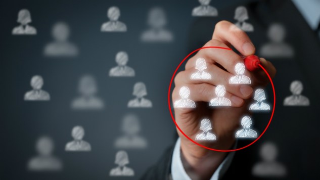 xác định nhóm công chúng mục tiêu cho kênh TikTok của bạn