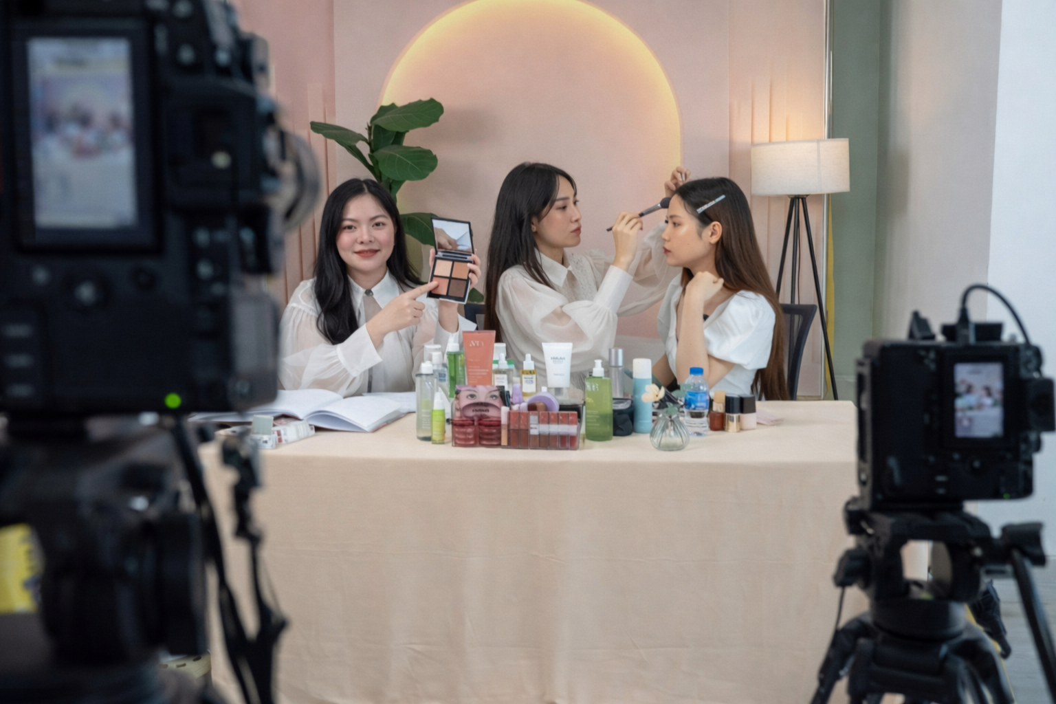 keylive-adpia-2004-mung-dai-le